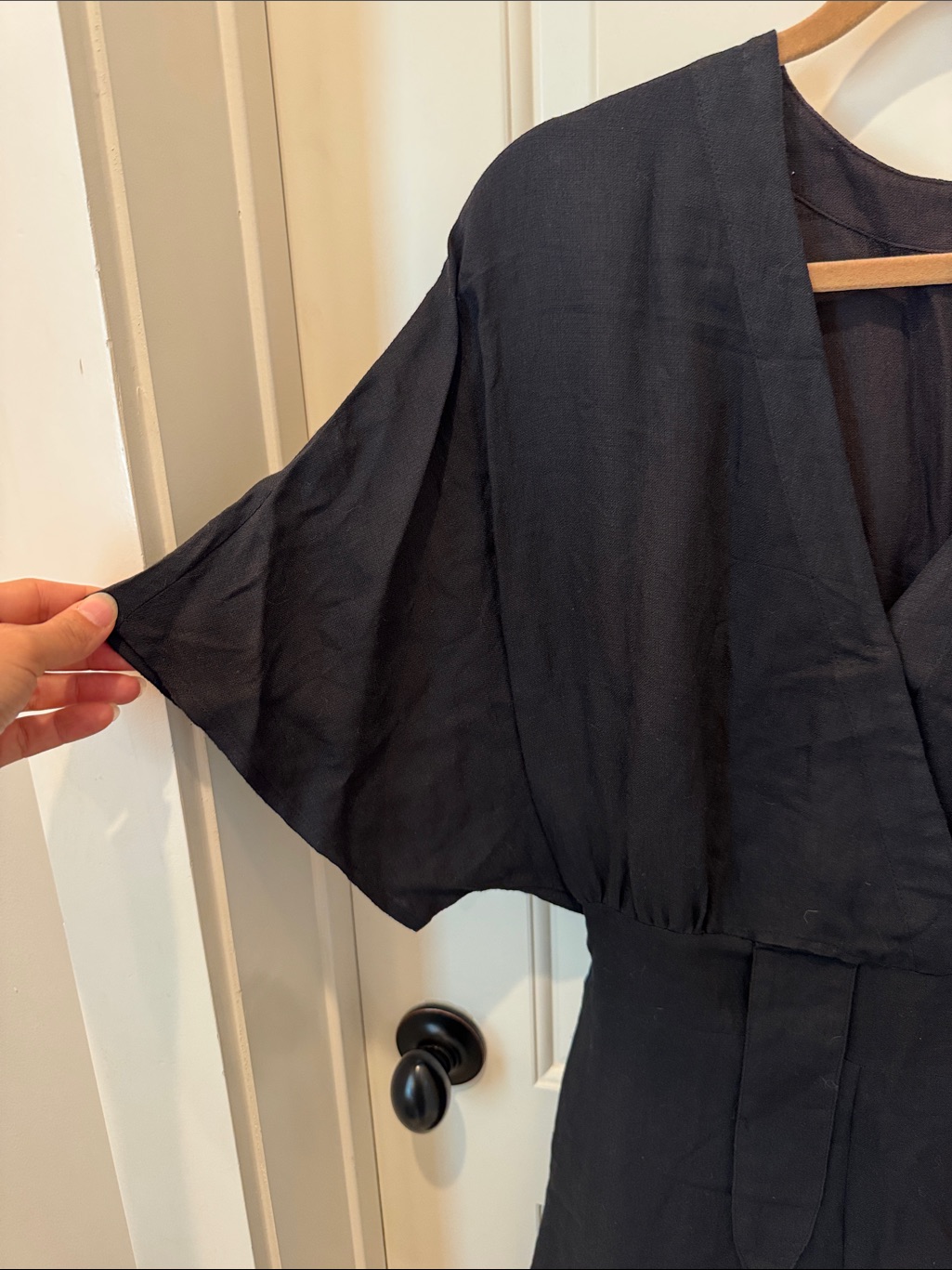 Modern Citizen Black Jumpsuit With V-Neck Elastic Fall Work Wear Staple Classy — image 5 of 6
